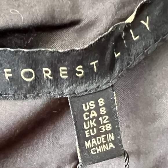 NEW!! Forest Lily Metallic Jacquard Ruffle Hem Dress, Size 8 - Picture 15 of 16